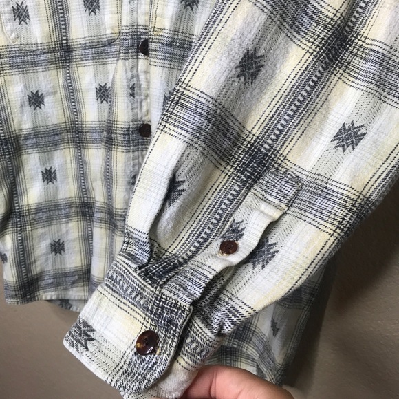 Western style button up/flannel E5 - Picture 6 of 6